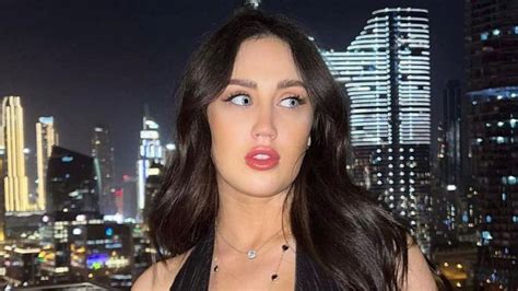 taylor ryan megan fox|Barista ditches job after being told she looks like。